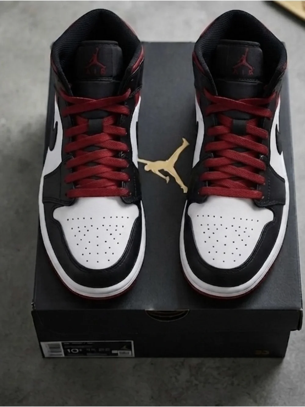 Jordan iconic high